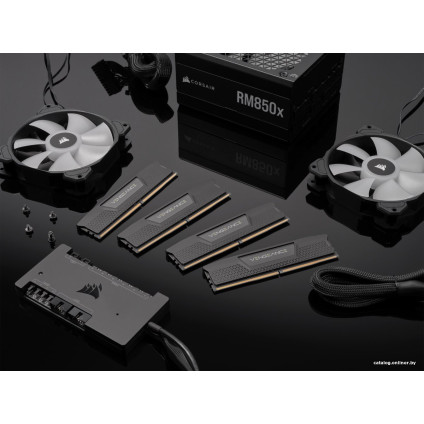 Оперативная память Corsair Vengeance 16ГБ DDR5 5200 МГц CMK16GX5M1B5200C40