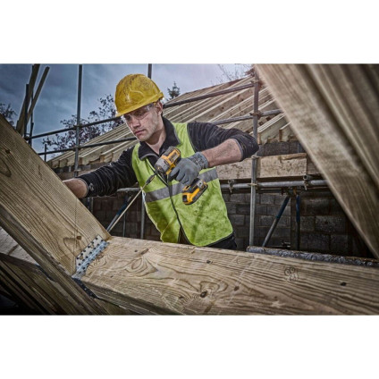 DeWalt DCK266P2 (шуруповерт, винтоверт, 2 АКБ, кейс)