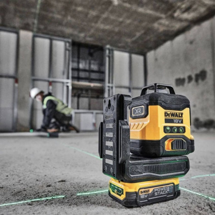 Лазерный нивелир DeWalt DCLE34031D1 (с 1-им АКБ, кейс)