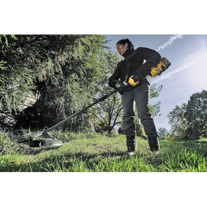 Комбимотор DeWalt DCMAS5713N (без АКБ)