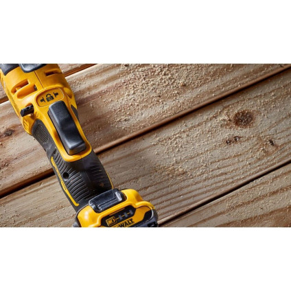 Реноватор DeWalt DCS353NT (без АКБ, кейс)