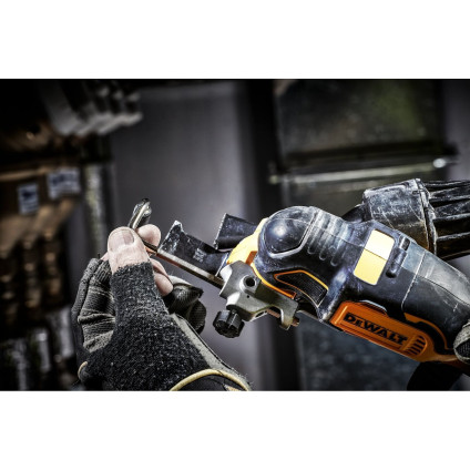 Реноватор DeWalt DCS355M2-QW (с 2-мя АКБ, кейс)