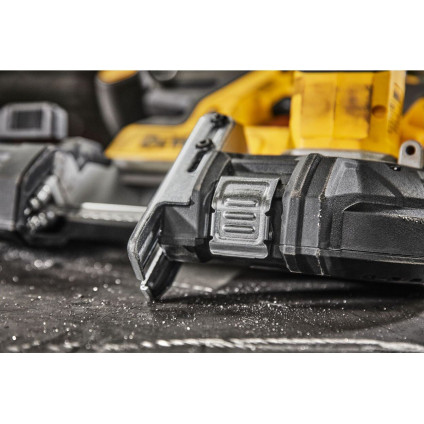 Ленточная пила DeWalt DCS378N (без АКБ)