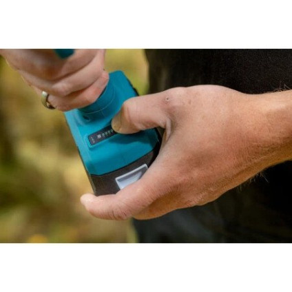 Секатор Dedra DED7177 (без АКБ)