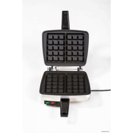 Вафельница Dezal 301.6 LW (серебристый)