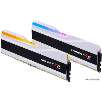 Оперативная память G.Skill Trident Z5 RGB 2x16ГБ DDR5 7200МГц F5-7200J3445G16GX2-TZ5RW