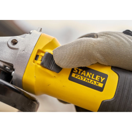 Угловая шлифмашина Stanley FMEG225VS