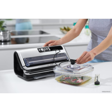 Бескамерный вакуумный упаковщик FoodSaver FFS006X