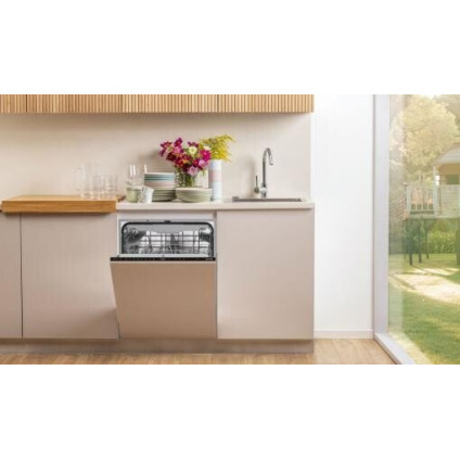 Встраиваемая посудомоечная машина Gorenje GV673D63