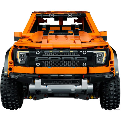 Конструктор LEGO Technic 42126 Ford F-150 Raptor