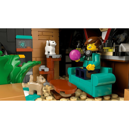 Конструктор LEGO Icons 10350 Тюдоровский угол