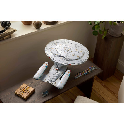 Конструктор LEGO Icons 10356 Звездный путь: USS Энтерпрайз NCC-1701-D