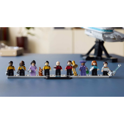 Конструктор LEGO Icons 10356 Звездный путь: USS Энтерпрайз NCC-1701-D