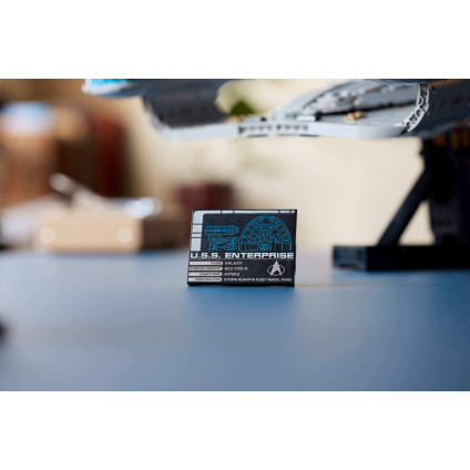 Конструктор LEGO Icons 10356 Звездный путь: USS Энтерпрайз NCC-1701-D