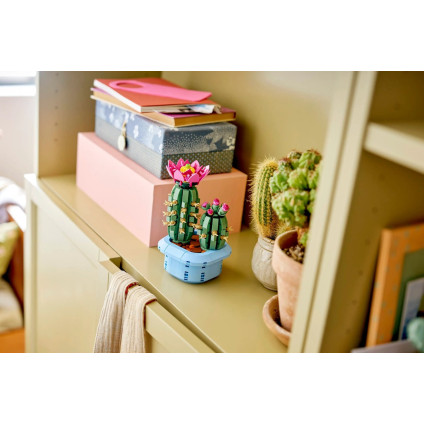 Конструктор LEGO The Botanical Collection 11509 Цветущий кактус в горшке