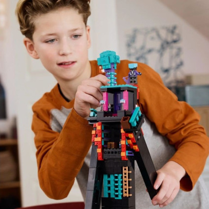 Конструктор LEGO Minecraft 21279 Башня Эндермена