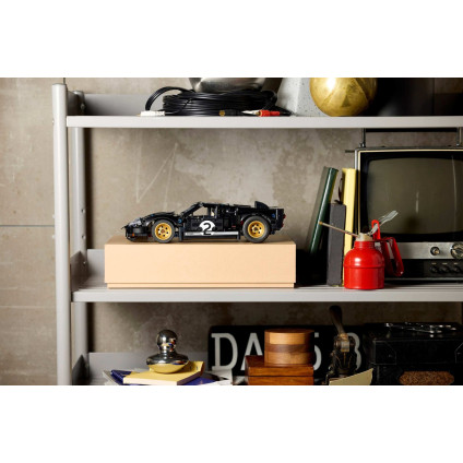 Конструктор LEGO Technic 42223 Гоночный автомобиль Ford GT40 MKII 1966