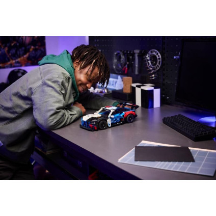 Конструктор LEGO Technic 42226 BMW M4 GT3 EVO Race Car