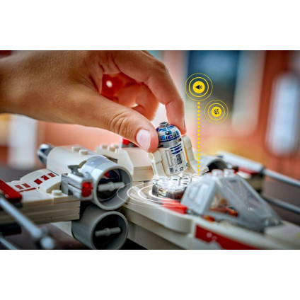 Конструктор LEGO Star Wars 75423 Smart Play Luke's Red Five X-Wing