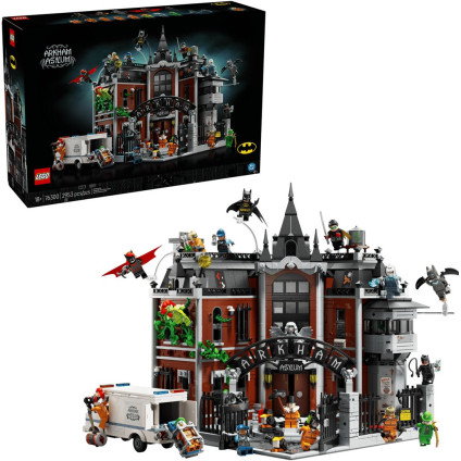 Конструктор LEGO DC Batman 76300 Лечебница Аркхем
