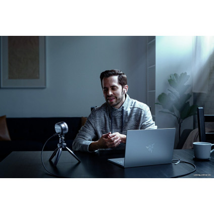 Веб-камера для стриминга Razer Kiyo Pro