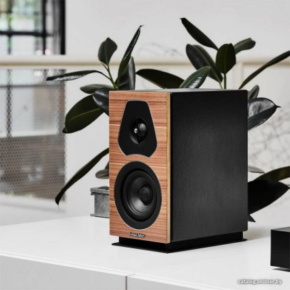 Полочная акустика Sonus Faber Lumina I (орех)