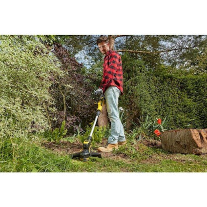 Триммер Stanley SFMCST933M1 (с 1-им АКБ)