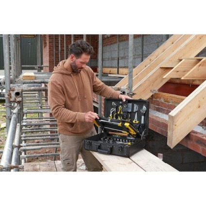 Набор домашнего мастера Stanley STMT981091 (142 предмета)