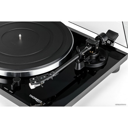 Виниловый проигрыватель Thorens TD 201