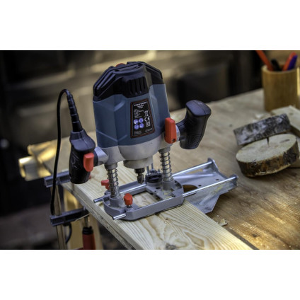 Вертикальный фрезер Tryton TF1201