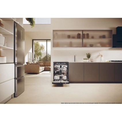 Отдельностоящая посудомоечная машина Haier I-Pro Shine Serie 5 XF 6B0M3PDA