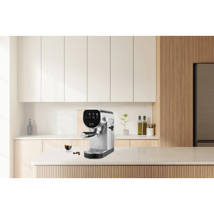 Рожковая кофеварка Zelmer ZCM7300